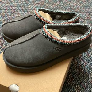 UGG Women’s Tazman Slipper - Grey